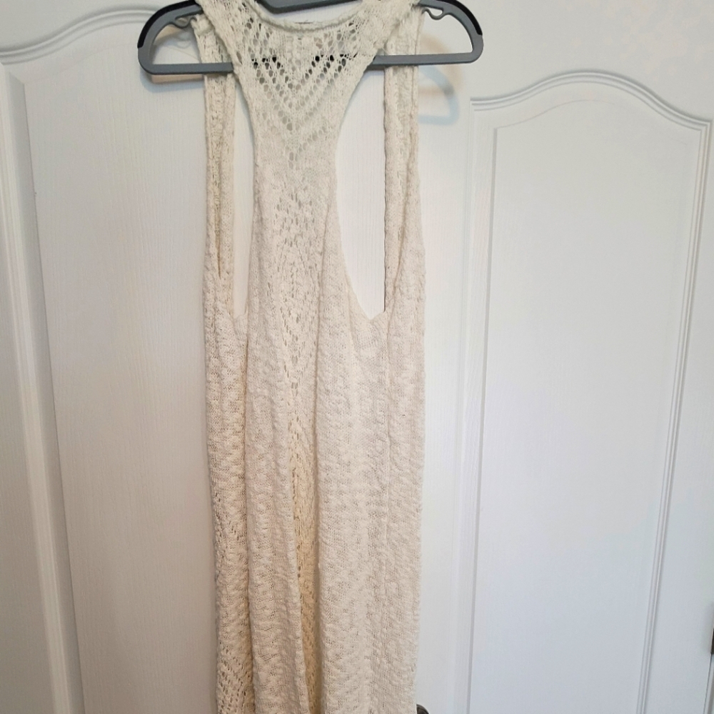 One of a kind racerback woven shaw sleeveless geometric pattern white